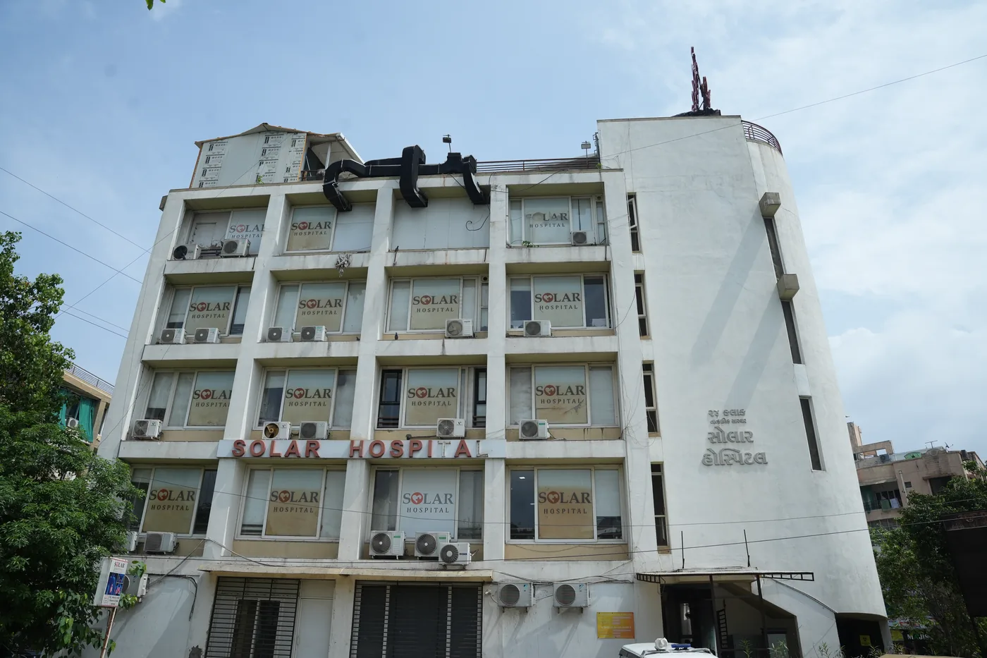 Solar Hospital building exterior in Naranpura, Ahmedabad